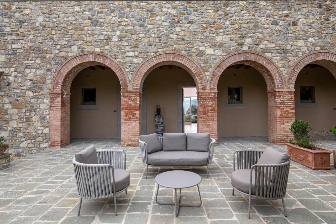 Borgo Corsignano Pension Poppi Buitenkant foto